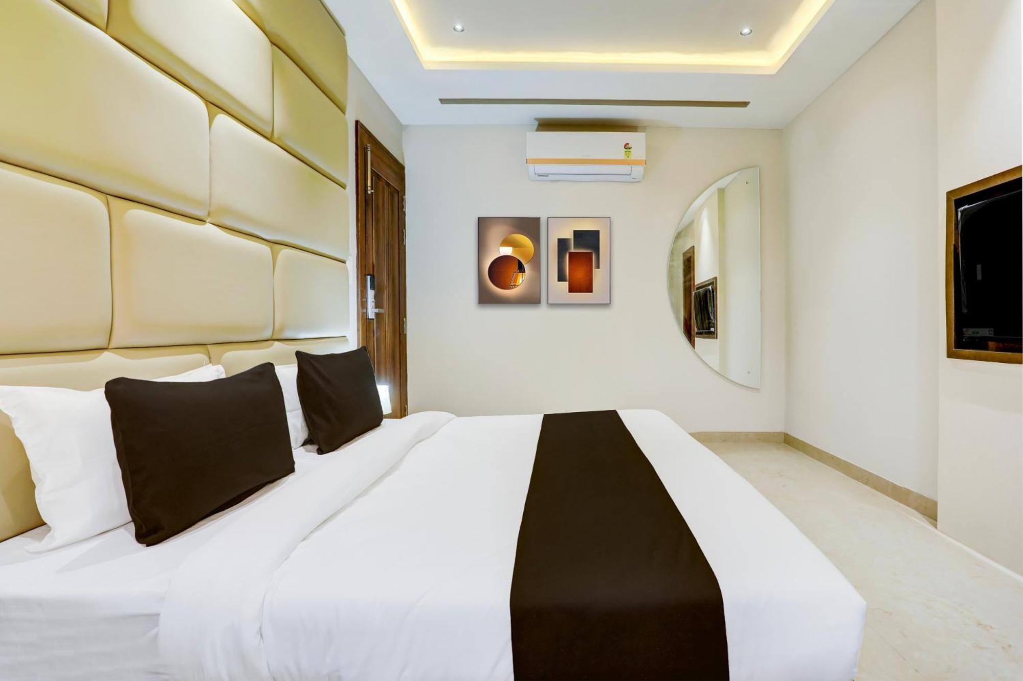 Super Collection O Belgacihia Near Kolkata Railway Station Otel Gwalior Dış mekan fotoğraf
